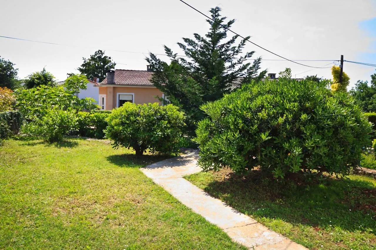 Vacation House Luka Malinska